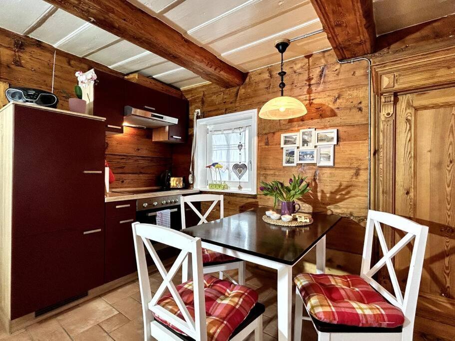 Rustikales Studio-Apartment Blockstube Im Haus Selma Grossschoenau Exterior photo